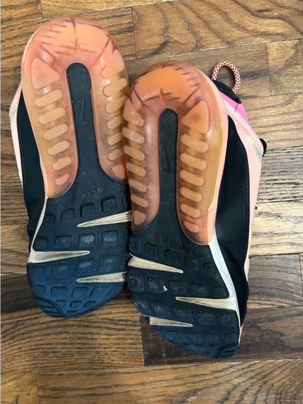 Nike Women's Pink and Peach Athletic Sneakers - Picture 3 of 7